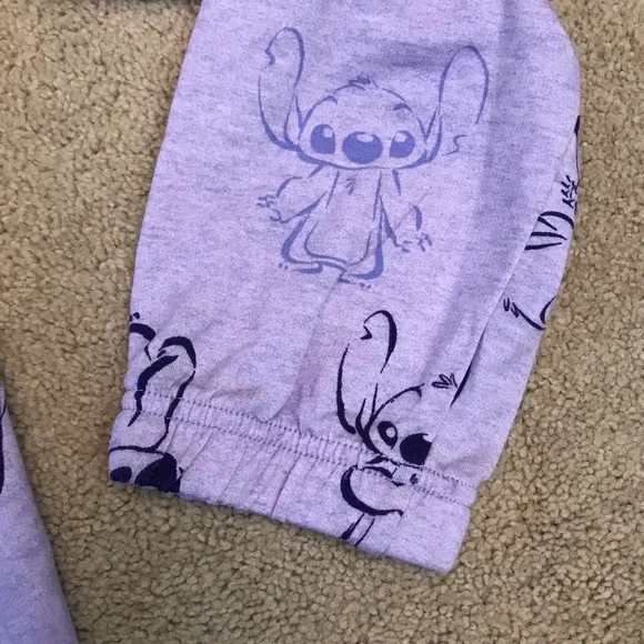 Disney Stitch Long Sleeve Lounge Top Sleepwear NEW Women Medium Oversized Purple - Picture 10 of 13